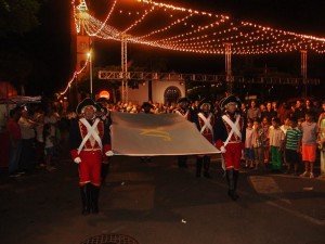 IzadoBandera2014